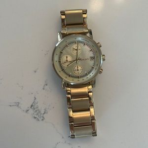 New DKNY gold stainless steel chronograph Women’s watch rhinestone detail